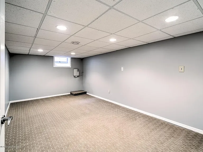 2902 Jockey Hollow Dr — Photo 25