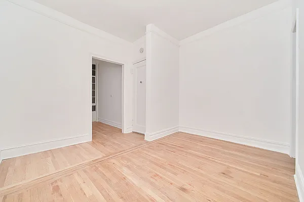 Rented by Living New York | media 9