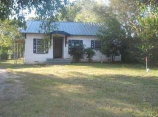 704 E Titus St, Mexia, TX 76667