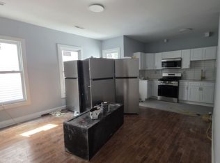 208 Dover St #1A, New Haven, CT 06513