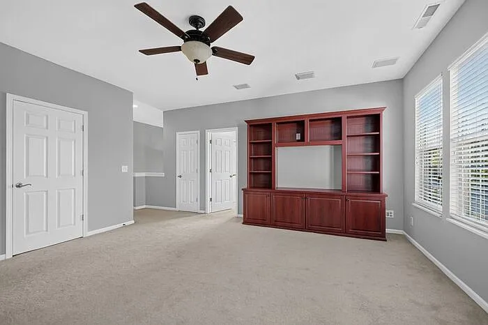 15552 Smithfield Dr — Photo 24