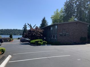 4050 W Lake Sammamish Pkwy NE UNIT 102, Redmond, WA 98052