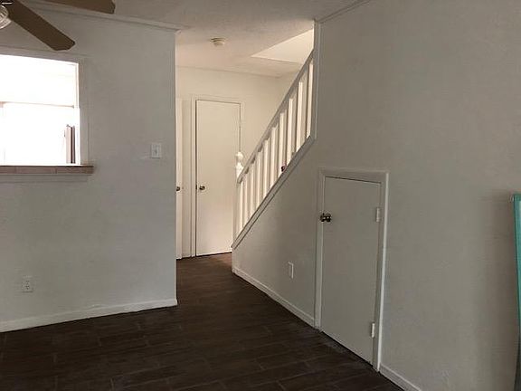 3rd image of 5028 Glenmont Dr