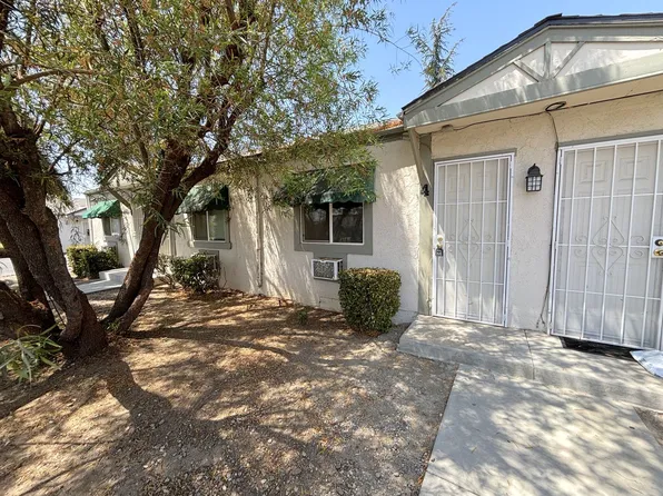10th St. & Michigan Ave. Apartments, 952 E 10th St #4, Beaumont, CA 92223