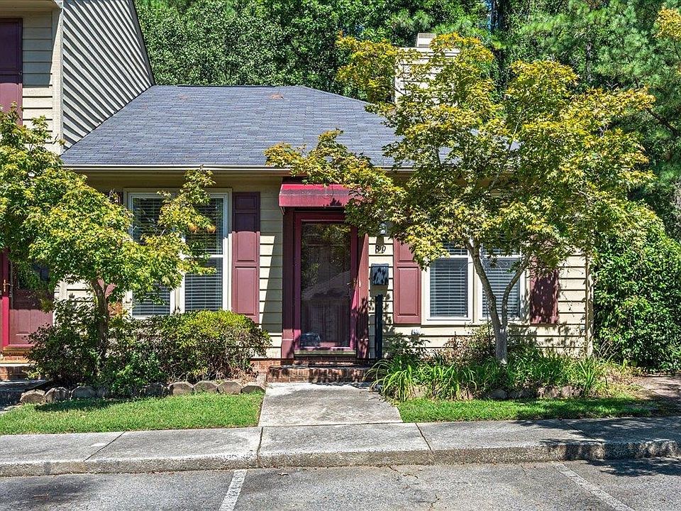1st image of 89 Stone Hill Ct