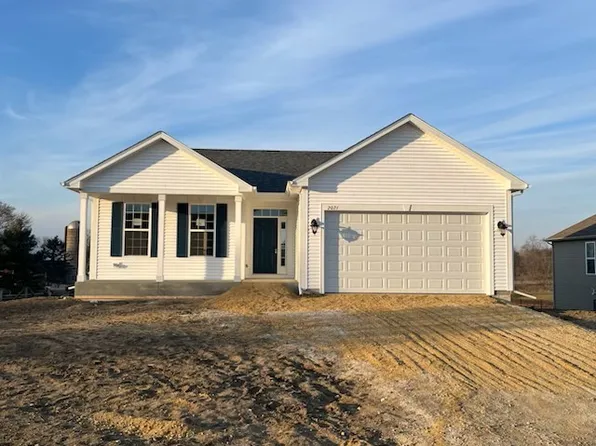 2021 Tyler Trl, McHenry, IL 60051