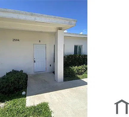 6 bed, 2010 sqft, $3,500 — Photo 3