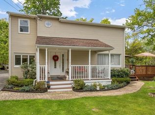 2 Cedar Rd, Monroe, NY 10950