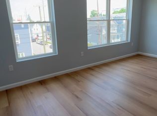 37 Linden St, Passaic, NJ 07055