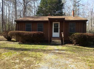 424 Lumberlost Rd, Weems, VA 22576