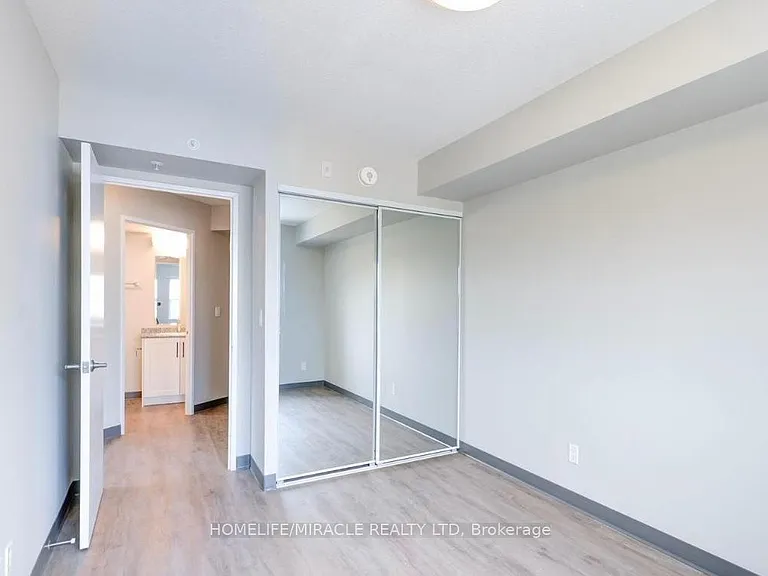 595 Strasburg Rd #512 — Photo 7