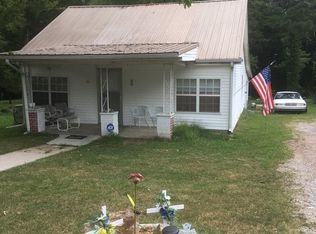 711 Madison St SW, Manchester, TN 37355