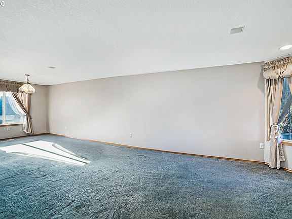 4th image of 6503 NE 104th St