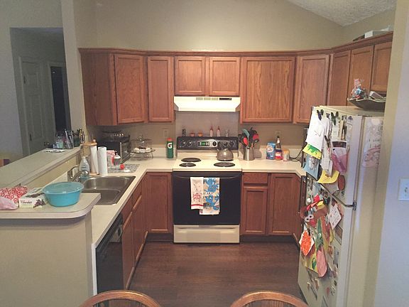 5th image of 553 Lidian Ct