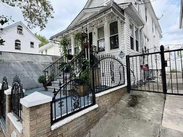 107-11 114th Street, Richmond Hill S., NY 11419
