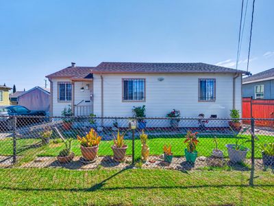 212 Fitzpatrick Rd, Oakland, CA, 94603