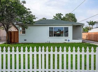 15847 E Queenside Dr, Covina, CA 91722