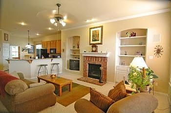 4th image of 133 Village Park Dr