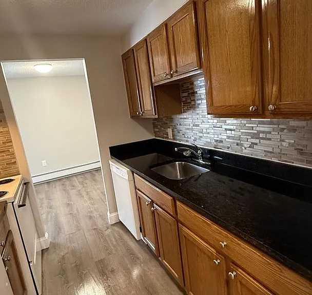 Hilltop Apts LLC — Photo 62