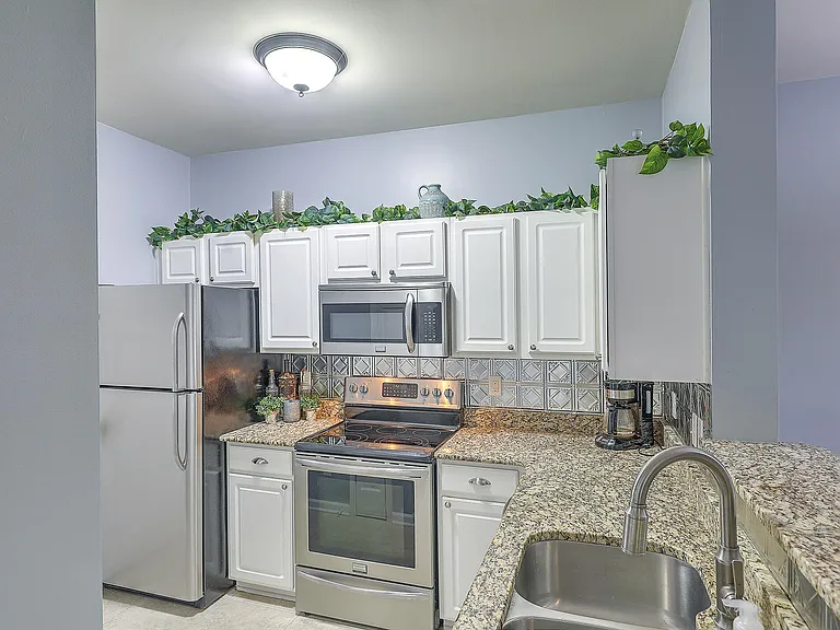 1600 Long Grove Dr #1417 — Photo 18