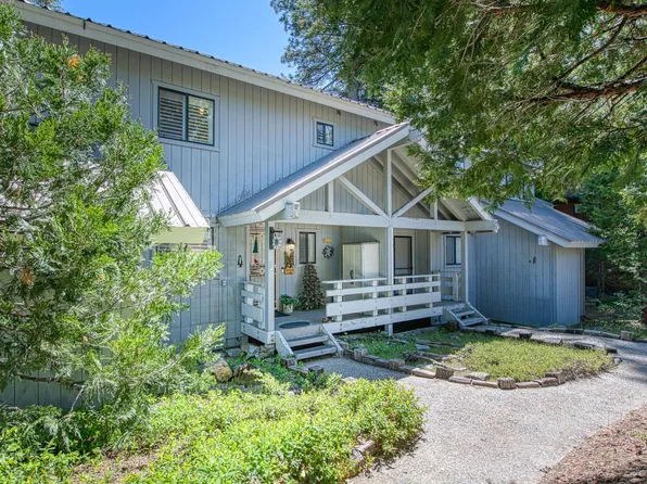 40782 Village Pass Ln, Shaver Lake, CA 93664