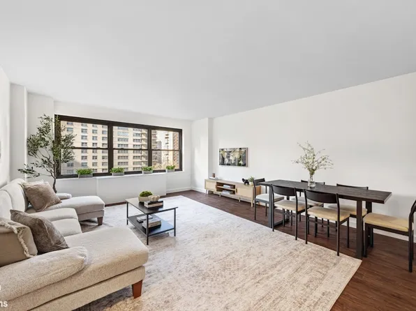 180 West End Avenue image 1 of 6