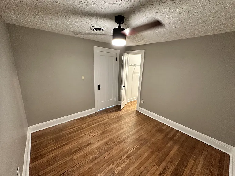 9707 Clifton Blvd #3 — Photo 18