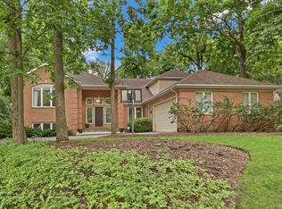 7509 Bittersweet Dr, Gurnee, IL 60031