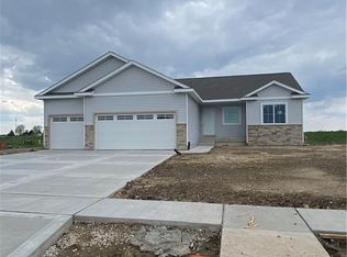 3306 9th Ave SW, Altoona, IA 50009