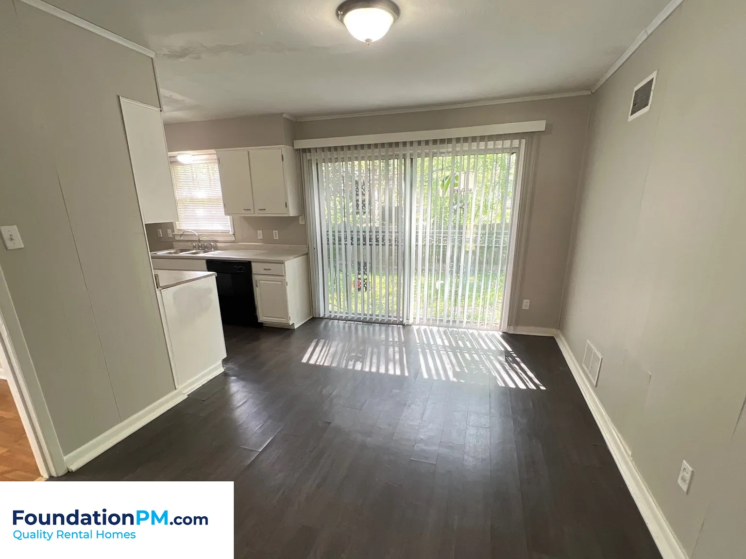 3503 West Deerwood Avenue - 1 — Photo 4