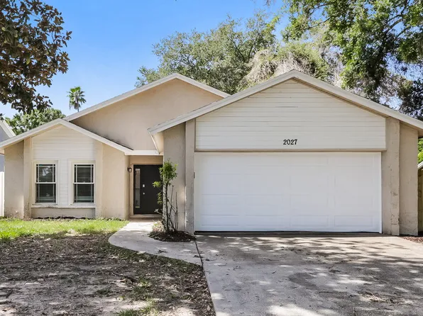 2027 Helm Ln, Valrico, FL 33594