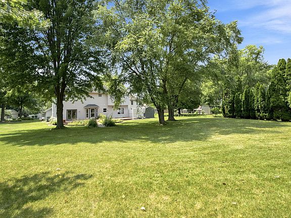 3rd image of 1829 Mallard Ct