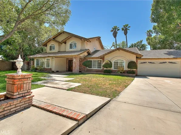 2290 Decade Ct, Riverside, CA 92506