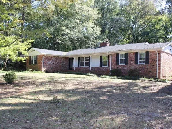 418 Parkdale Dr, Spartanburg, SC 29302