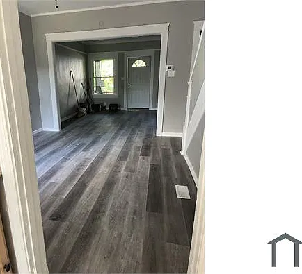 1268 Bender Ave — Photo 4