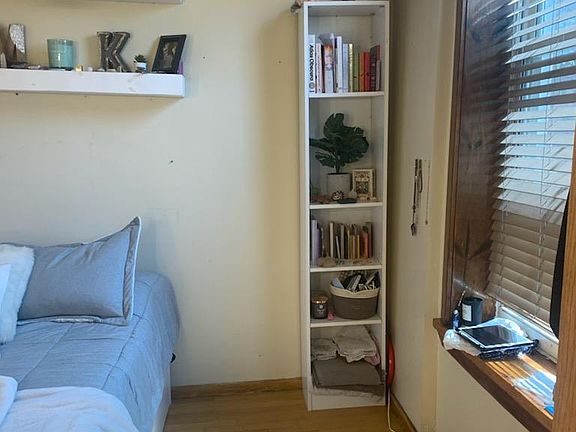 5th image of 3101 N Sheffield Ave APT 2S