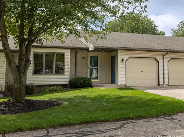 6521 Leisure Creek Dr SE, Caledonia, MI 49316