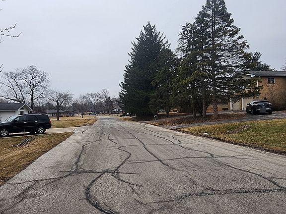 5th image of 6311M Kimberly Dr