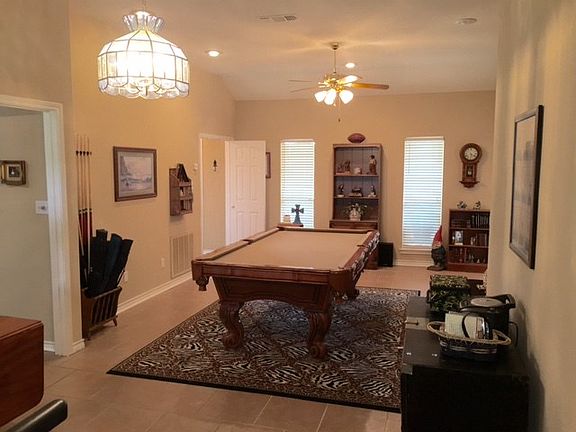 5th image of 422 Cocopa Dr