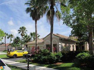 4018 Palm Pl, Weston, FL 33331