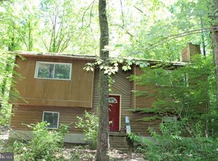 28 Mountain Dew Ct, Harpers Ferry, WV 25425