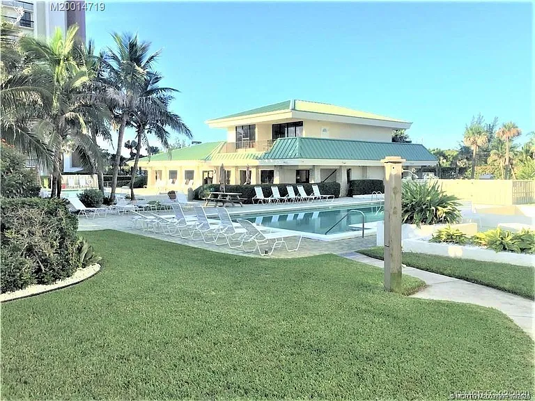 10600 S Ocean Dr #701 — Photo 78