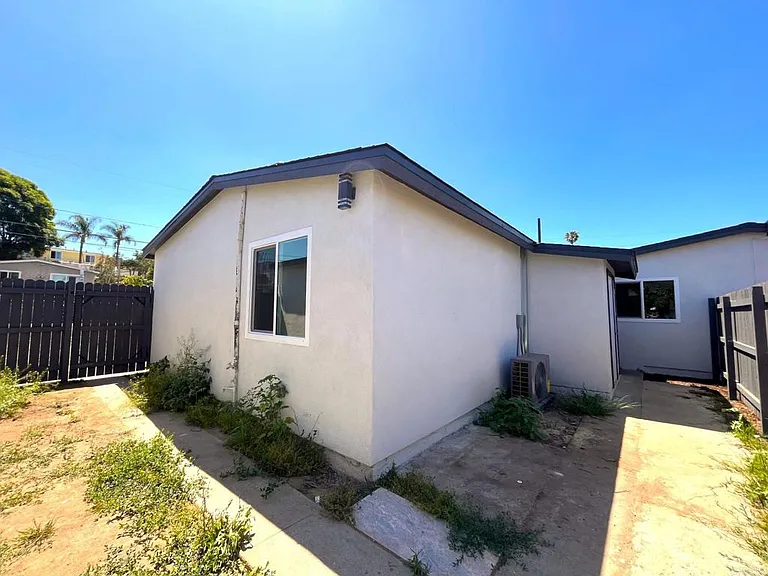 803 N Citrus Ave — Photo 15