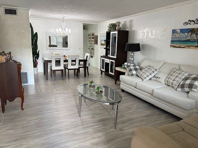 Family and Dining room