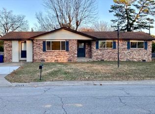 8223 Hermitage Dr, Fort Smith, AR 72908