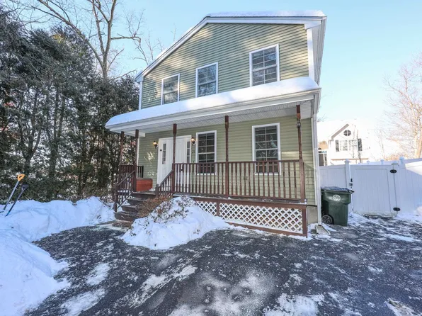 21 W Shore Avenue, Manchester, NH 03109