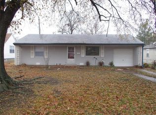 504 S Mission Ln, Okmulgee, OK 74447
