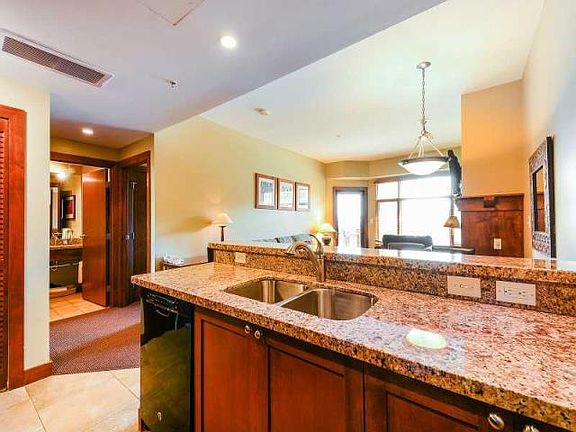 4th image of 3720 N Sundial Ct #B220