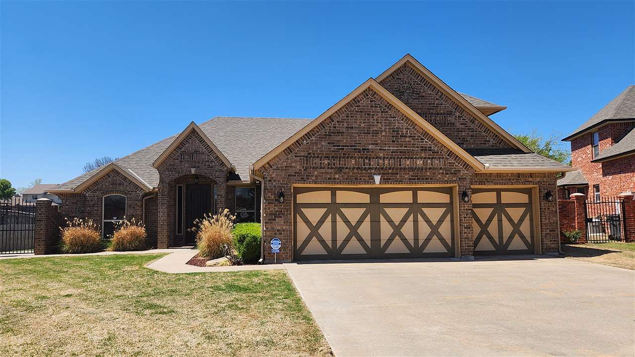 6922 NW Maple Dr, Lawton, OK 73505 MLS 163458 Zillow