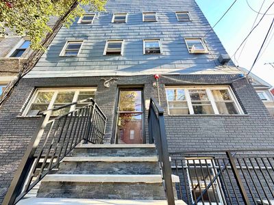 552 38th St APT 5, Union City, NJ, 07087